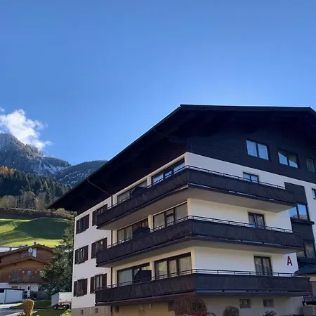 Panorama Deluxe Studio-top 12